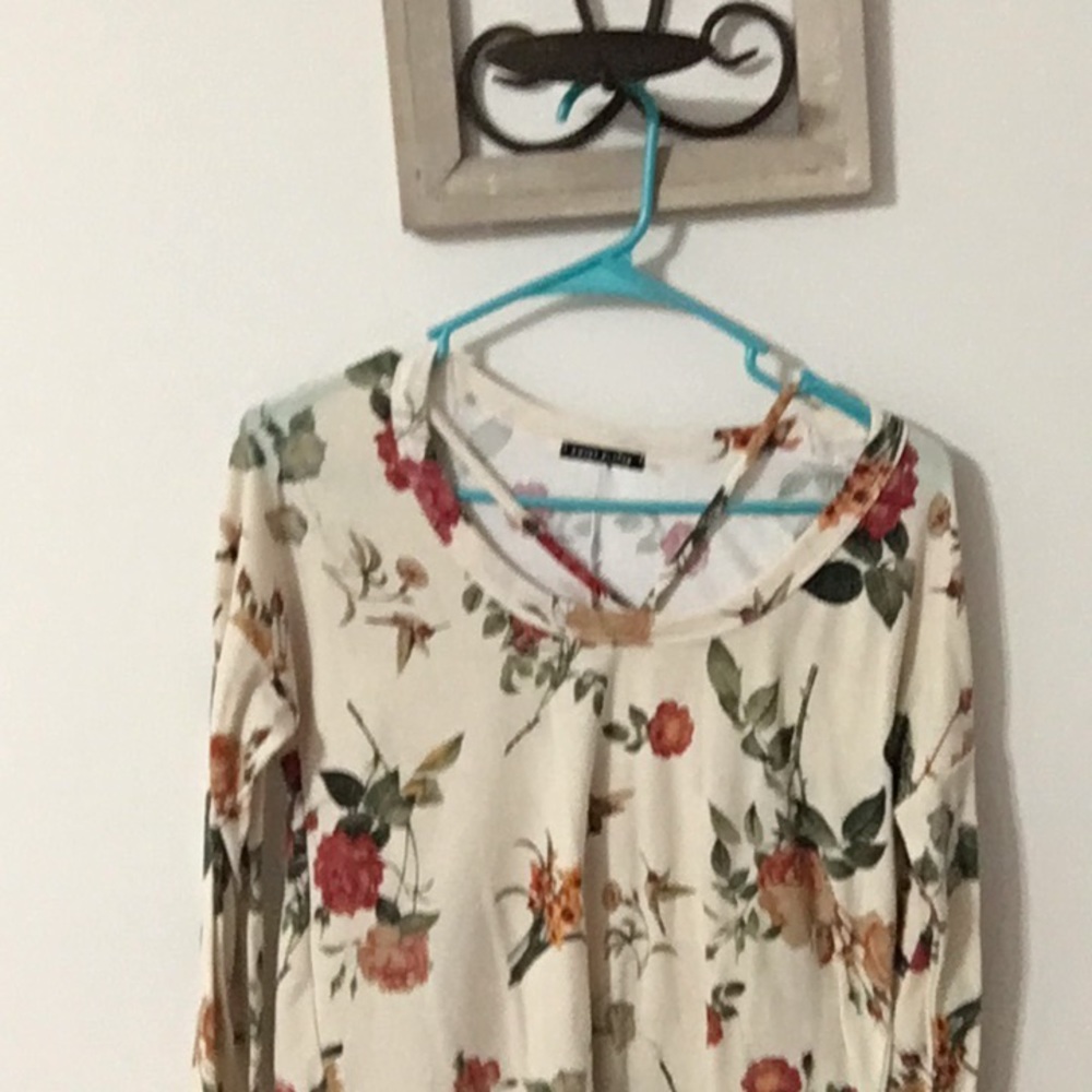Flower printed shirt